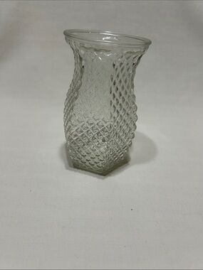 Hoosier 4071 Textured Clear Glass Vase with Diamond Pattern